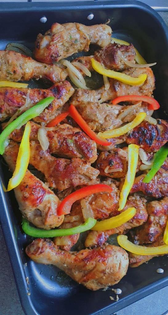 Pilons de poulet rôtis aux poivrons